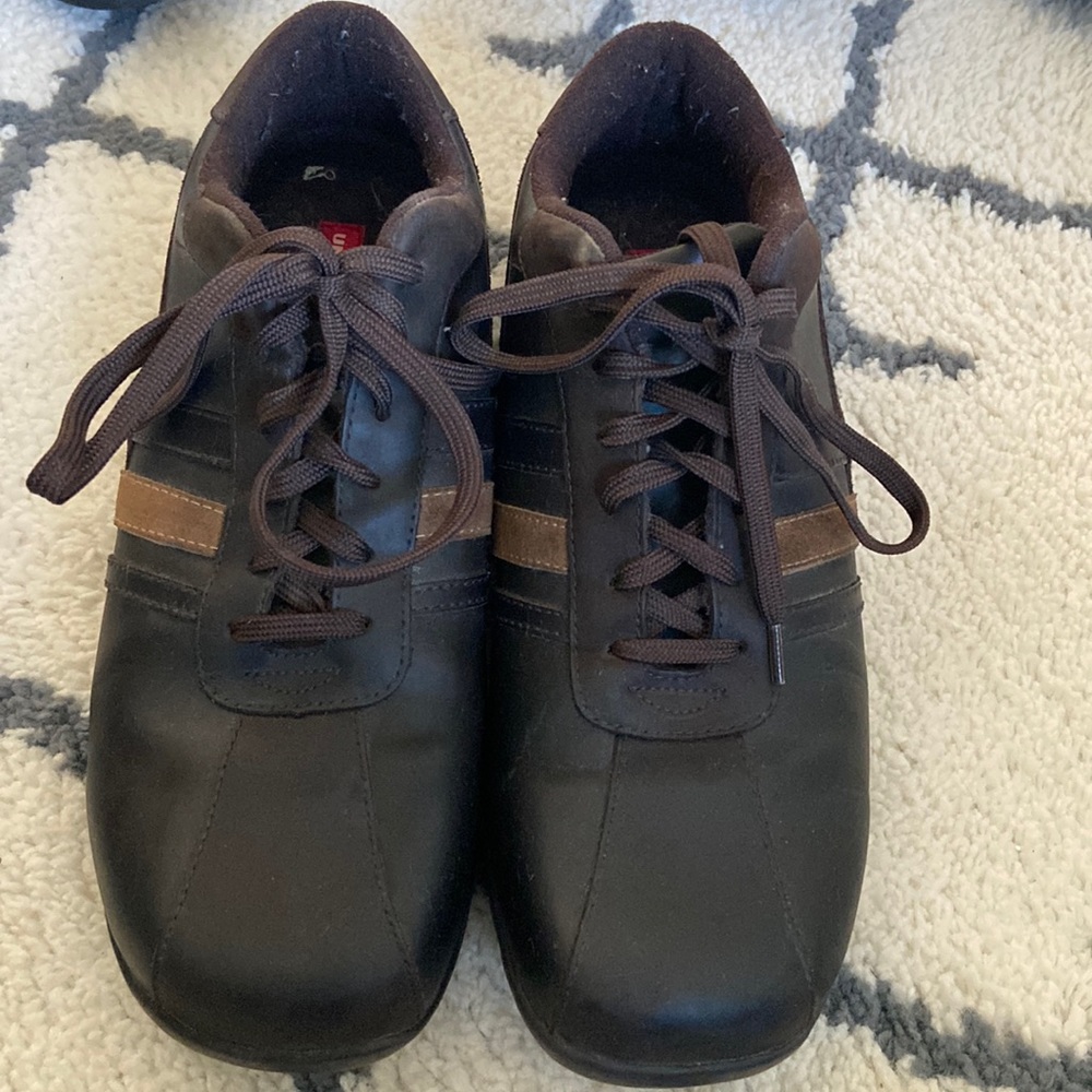 Union Bay dress sneakers. Size 11